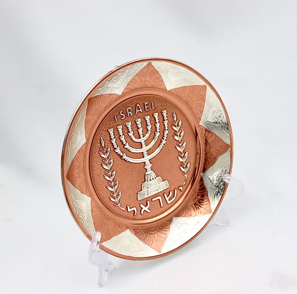 המנורה