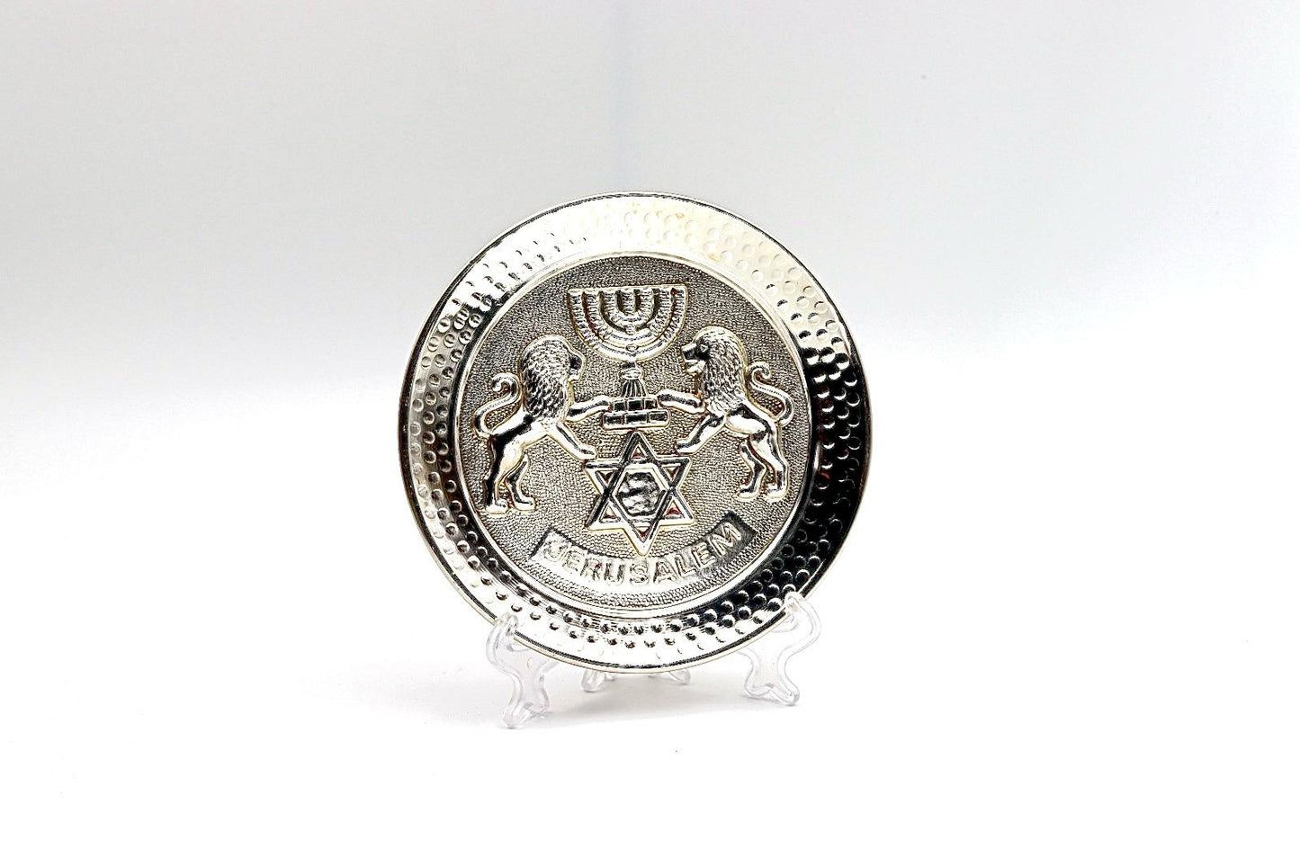 ריקוע נחושת ״שער האריות״